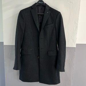 Zara Men’s pea coat, size Small / US36